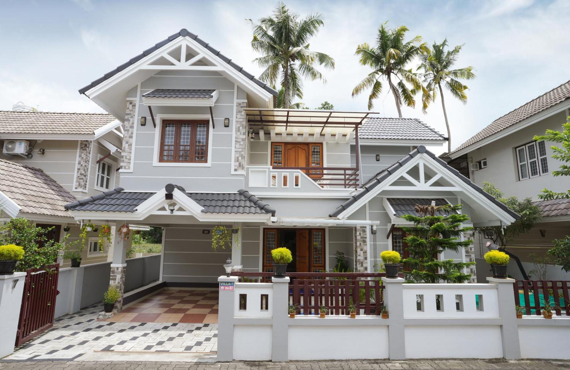 Swapna Home Suites Недумбасери Екстериор снимка